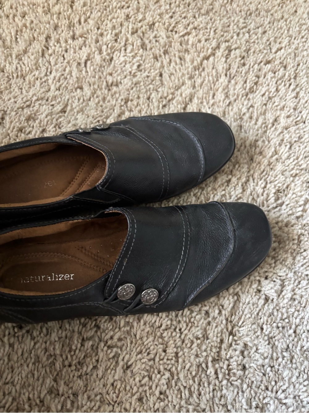 Shoes - Picture 6 of 6